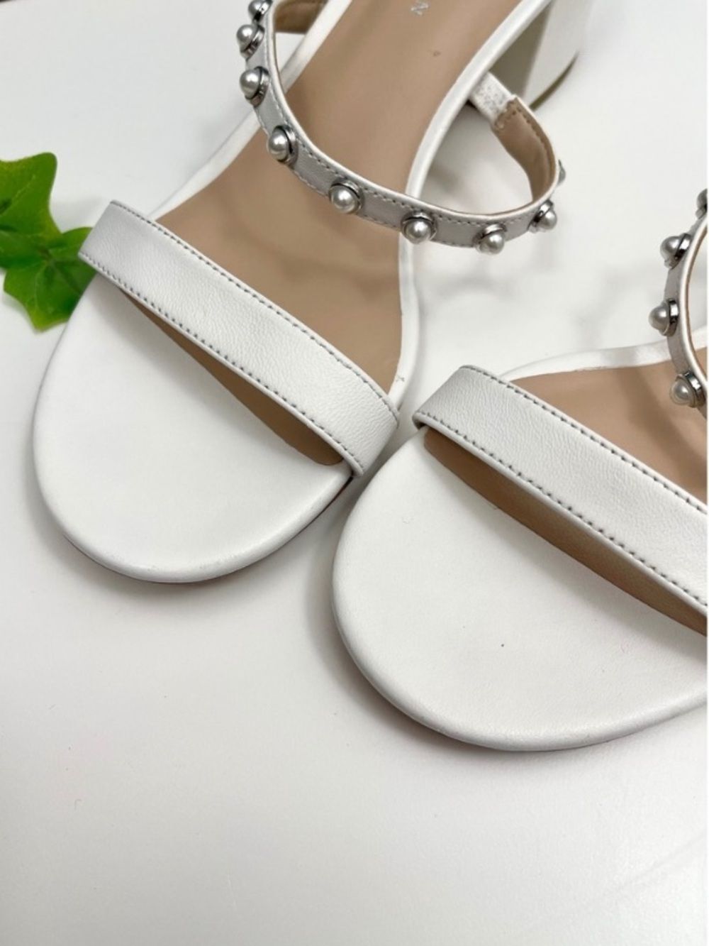 New Stuart Weitzman Pearly Strap Block Slide 50 Sandal in White Size 8 - Picture 6 of 12